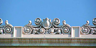 Old Pasadena CA - detail of building facade (c) David Ocker