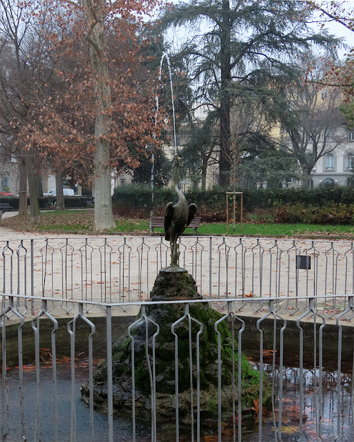 Ibis fountain (restored in 2012), Piazza d'Azeglio, Florence