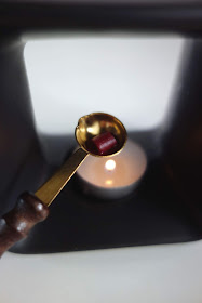 sealing wax spoons, how to use wax seals, wax sealed envelopes, snail mail, letter writing, blah to TADA!