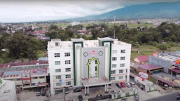 Melanjutkan Pendidikan di Perguruan Tinggi Universitas Muhammadiyah (UM) Sumatera Barat bisa menjadi pilihan