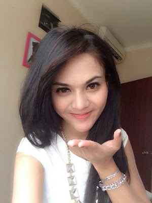 Foto Anggita Sari Cantik