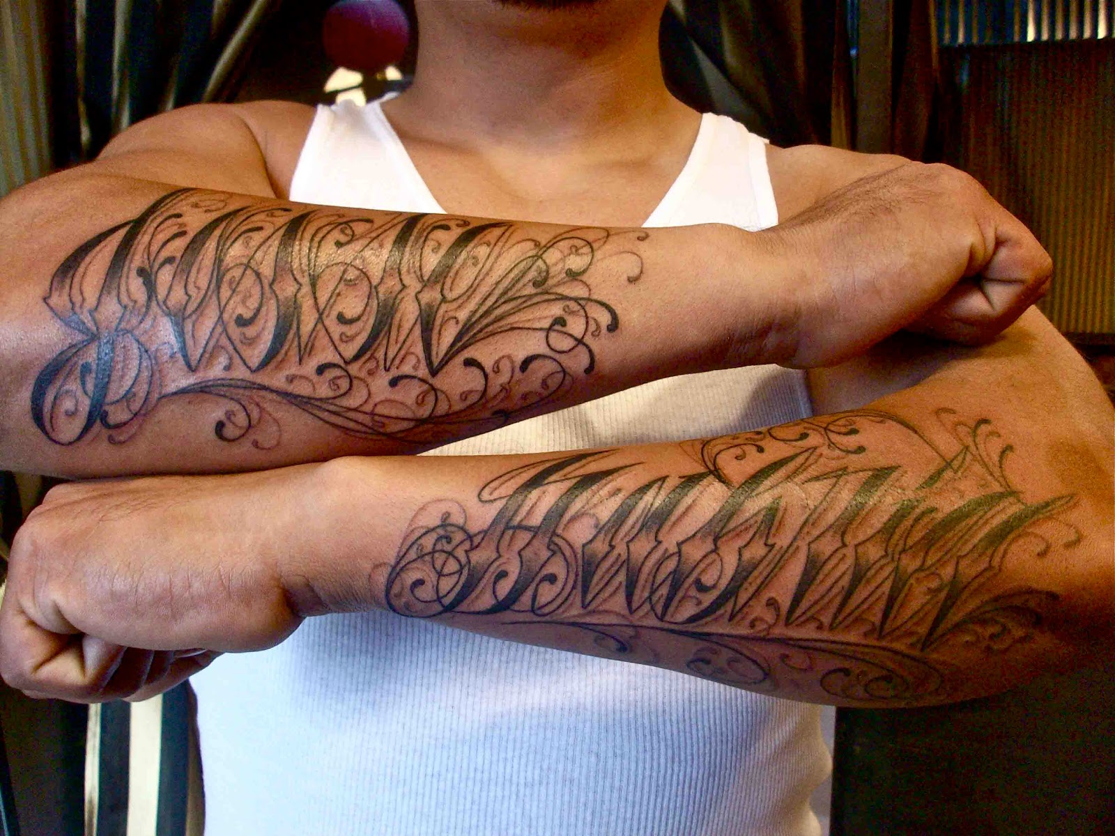FREE TATTOO PICTURES: Cursive Tattoos - The Best Reasons For A