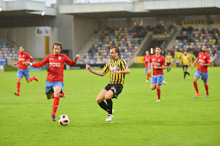 Partido entre el Barakaldo y el Calahorra en Lasesarre