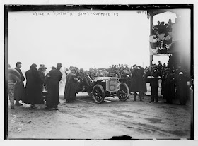 Fotografías de las primeras carreras de automóviles