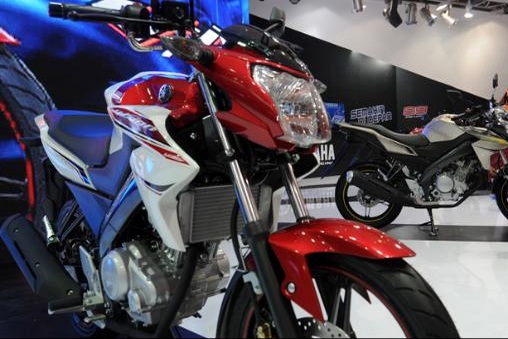 New Yamaha Vixion 2013  Harga dan Spesifikasi  MikMbong