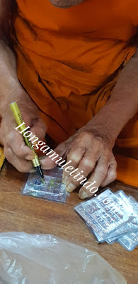 Takrut rezeki / rejeki dan hoki takrut always lucky takrut untuk menarik customer takrut untuk kekayaan / mahasetthi  takrut ruay ruay money come come thailand amulet takrut money / rejeki