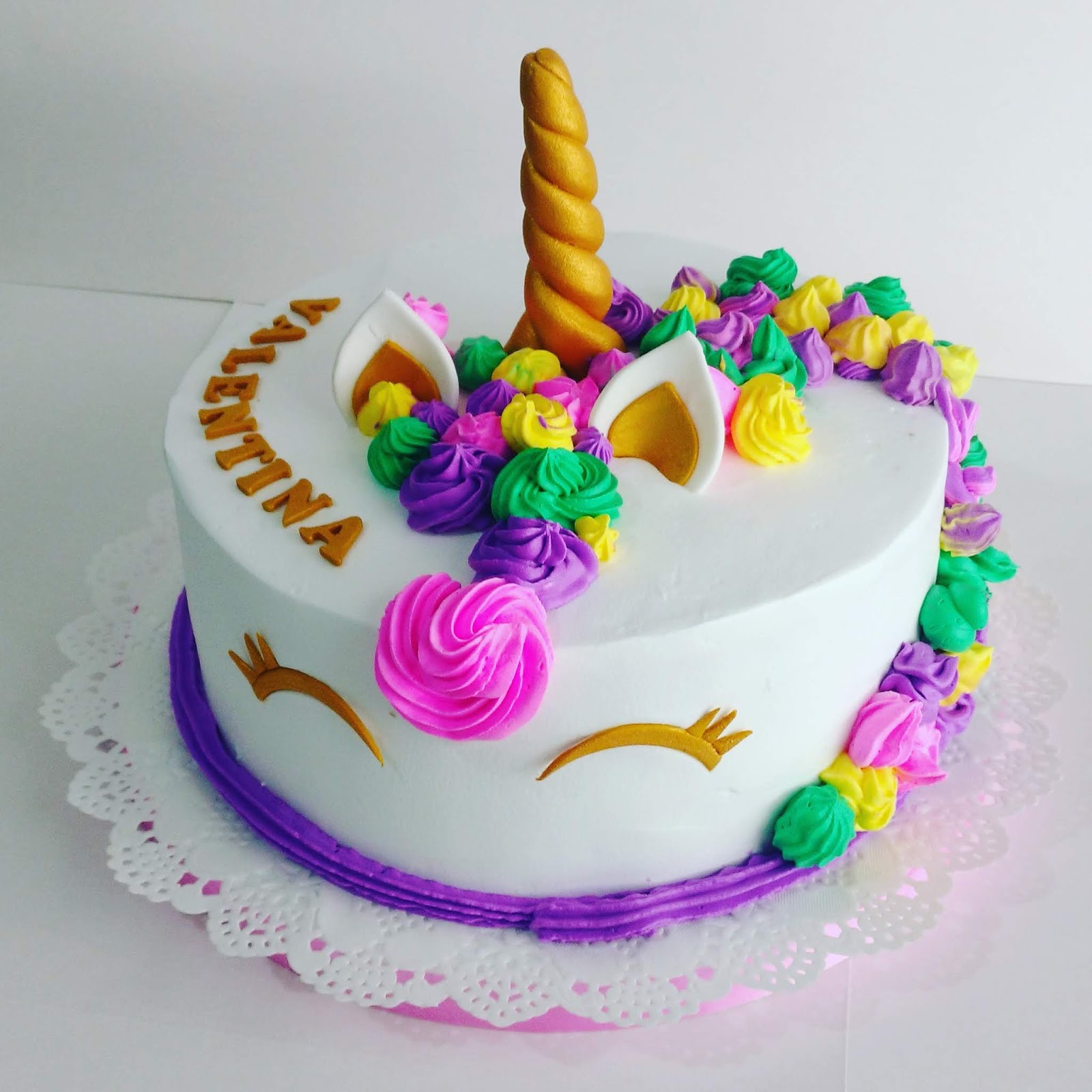 Torta Unicornio De Chantilly Pasteleria Jimjho - tortas de roblox en chantilly