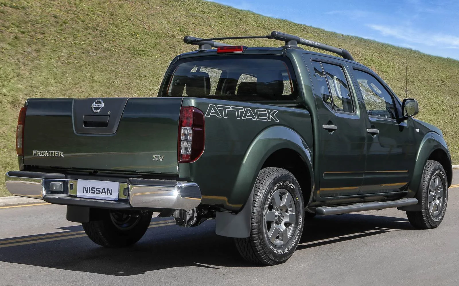 NIssan Frontier 2015 Attack