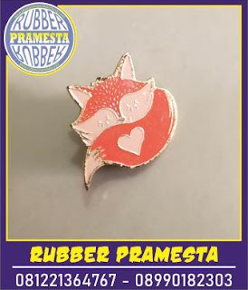 BUAT PIN ENAMEL DENGAN DESAIN TERBAIK - PEMBUATAN ENAMEL PINS