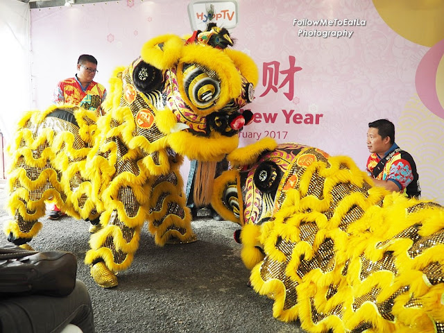  Blessings From The Prosperous Lions To Celebrate Year Of The Rooster