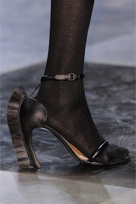 Loewe-elblogdepatricia-shoes-zapatos-chaussures-scarpe-calzado