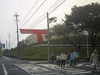 ゴール後、トヨタ博物館からリニモ駅へ向かう