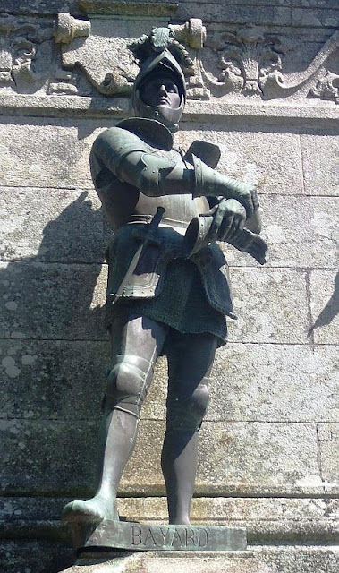 Bayard, estátua em St. Anne d'Auray, Bretanha, França