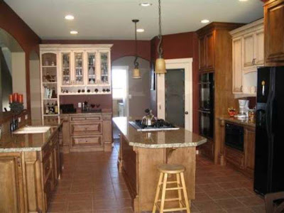 Classic Wooden Furniture in Kitchen Design #4