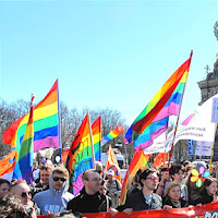 Parlimen Russia meluluskan undang-undang melarang propaganda LGBT, tangkap pihak promosi kegiatan songsang