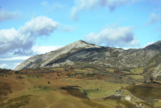 Vista del pico Caldoveiro