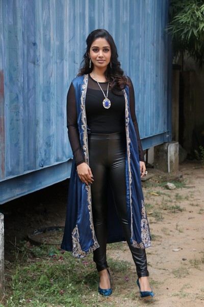 NIVETHA PETHURAJ TAMIL