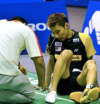 (Gambar) Piala Thomas - Chong Wei tarik diri dari kejohanan akibat tercedera