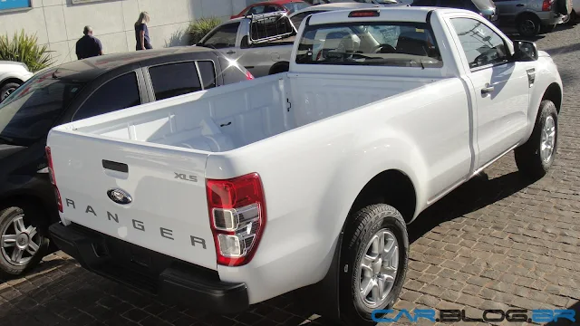 Ford Ranger XLS Cabine Simples 2.5L Flex