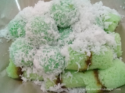 Putu dan Klepon