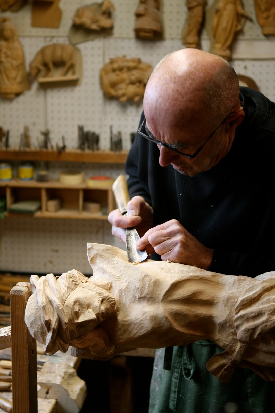 oberammergau wood carving