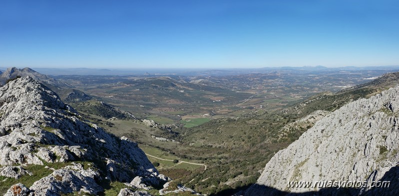 Crestería de la Peña Negra (Sierra del Co)