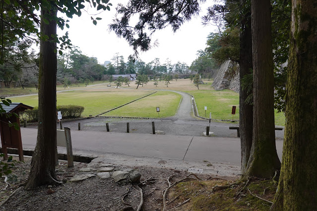 島根県松江市内中殿町 松江城 鎮守の森散策路