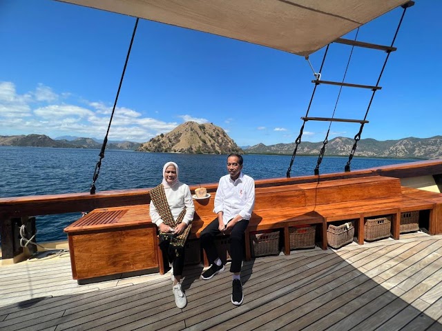 Naiki Kapal Pinisi, Ini yang Dilakukan Presiden Jokowi Bersama Ibu Iriana
