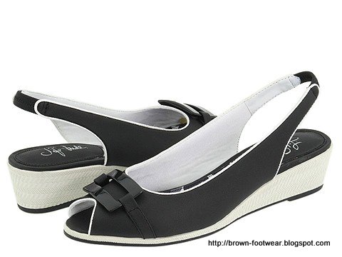 Brown footwear:footwear-83869