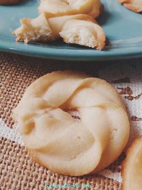 Galletas de mantequilla tipo danesas, pastas de té