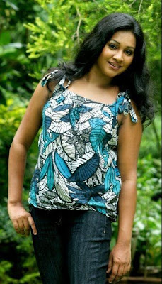  Srilankan Actress Nadeesha Alahapperuma Sexy Photos