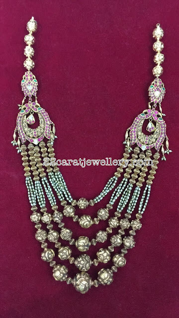 Five Layers Nakshi Balls Pearls Set