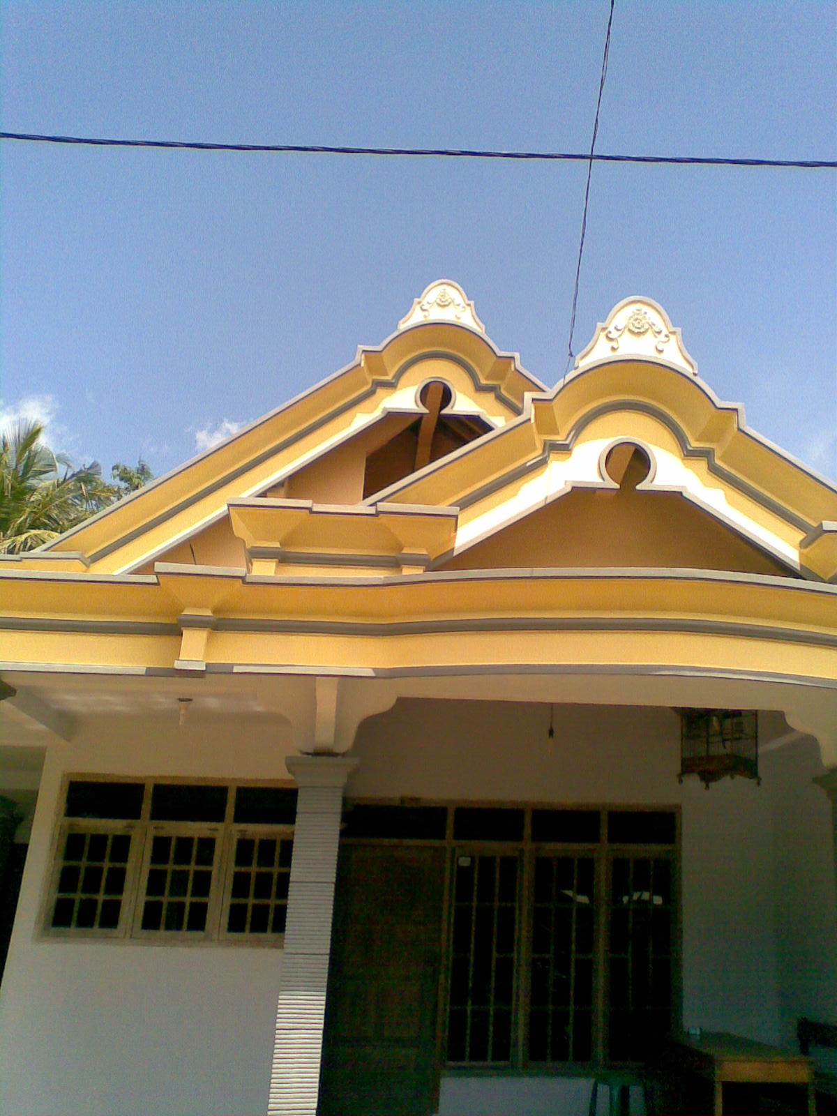 Perpaduan Warna Cat Lisplang Interior Rumah