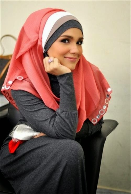 Beautiful Pakistani Hijab Style 2014  Hijab 2014
