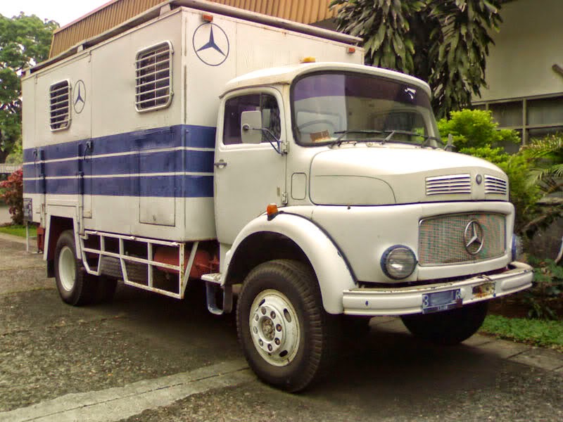 Si Nonong  Truck Mercedes Benz LA 911