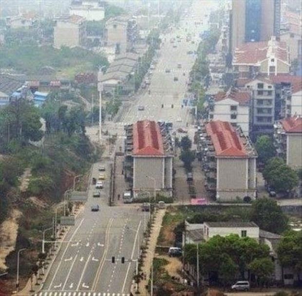 #33. Urban planning at its absolute finest. - 34 Unbelievable Construction Fails That Actually Happened… #27 Probably Got Fired.