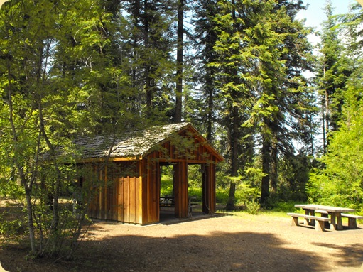 Drive to Emigrant Springs State Park, OR 384