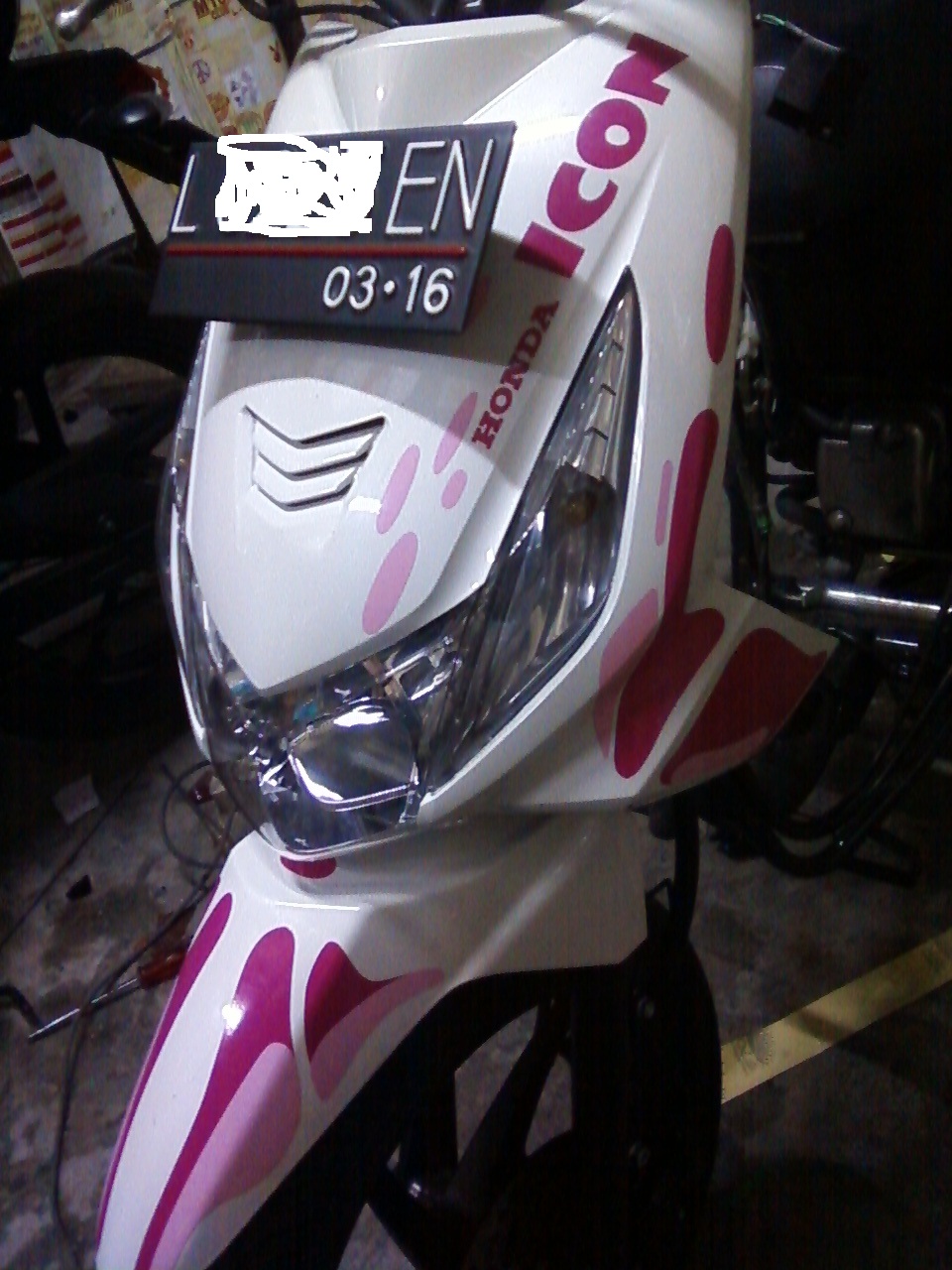 Contoh Gambar Cutting Stiker Motor Beat Karbu Modif Sticker