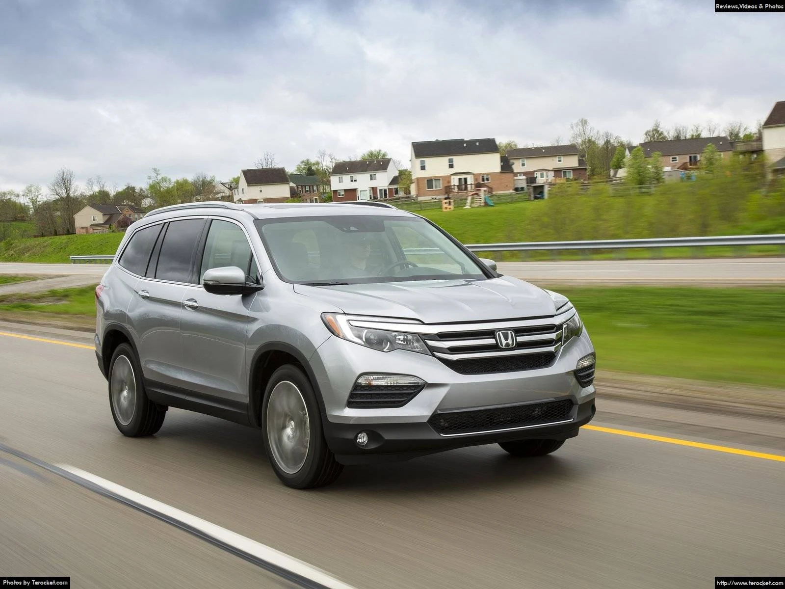 Hình ảnh xe ô tô Honda Pilot 2016 & nội ngoại thất