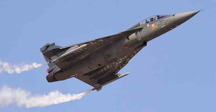 Malaysia to buy India's Tejas fighter jet, News, International,Top-Headlines, Malaysia, India,Report, China, South Korea, Minister, Air craft, Sukhoi, March, Centrral Defence Ministser.