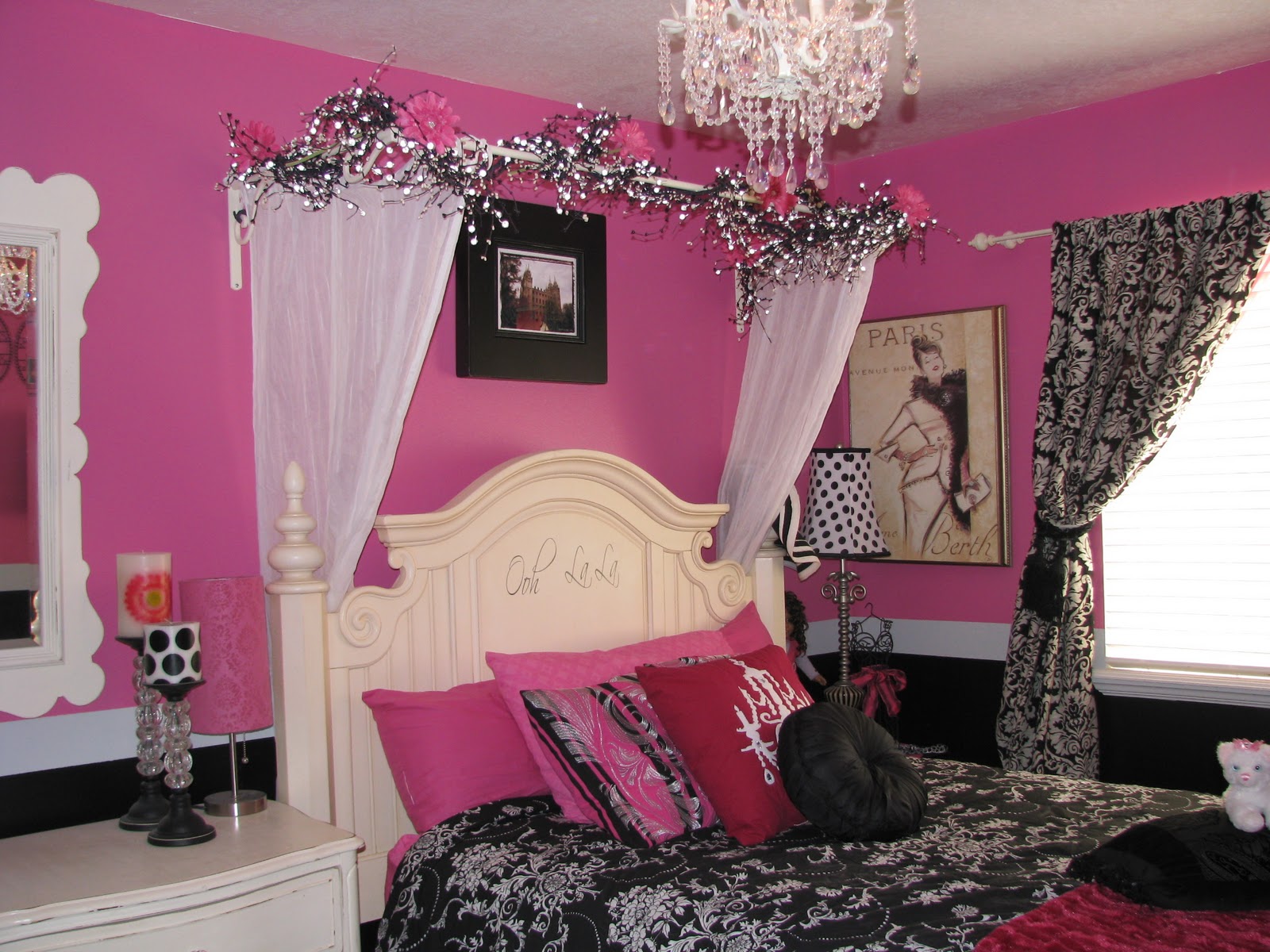 Paris Themed Girls Bedroom Ideas