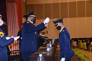 Politeknik Penerbangan Makassar Wisuda 212 Lulusan Program D III