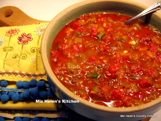 Green Chili With Beef and Potatoes at Miz Helen's Country Cottage