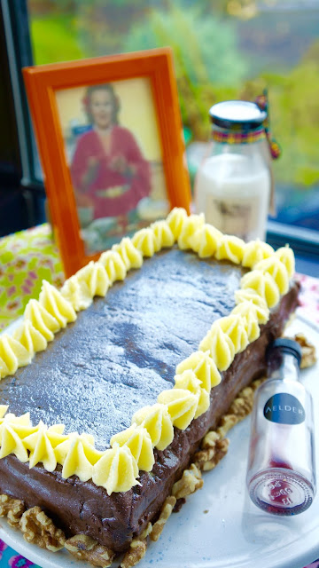 Fanny Cradock Thankyou Christmas Cake 