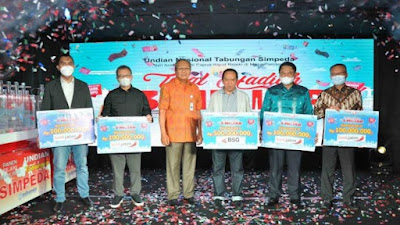 Nasabah BSG Raih Hadiah Utama Undian Nasional Tabungan SIMPEDA Rp. 500 juta