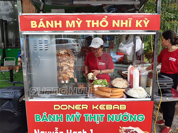 Cách bán bánh mì đông khách