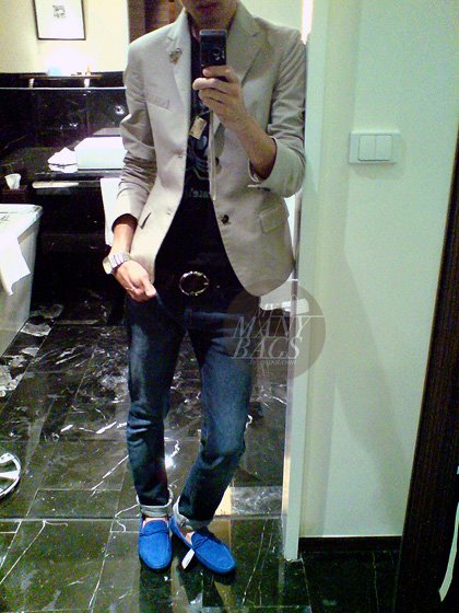 skinny jeans and jacket:-P