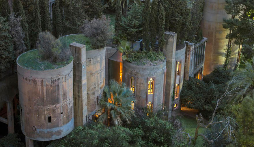 Architect Has Transformed An Old Cement Factory Into His House, And The Interior Is Mindblowing