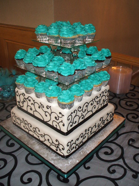 Black White and Turquoise Wedding The look for this cake cupcake