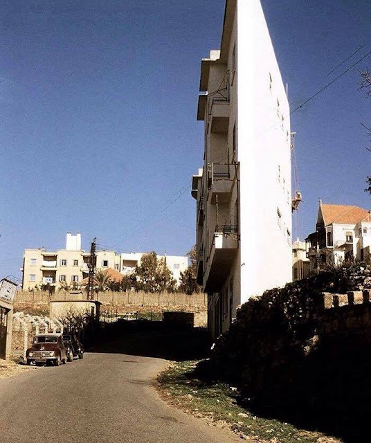Al-Ba'sa Bangunan tertipis di Lebanon